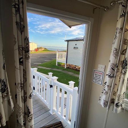 Cosy & Modern Private Seaview Caravan North Seaton Екстериор снимка