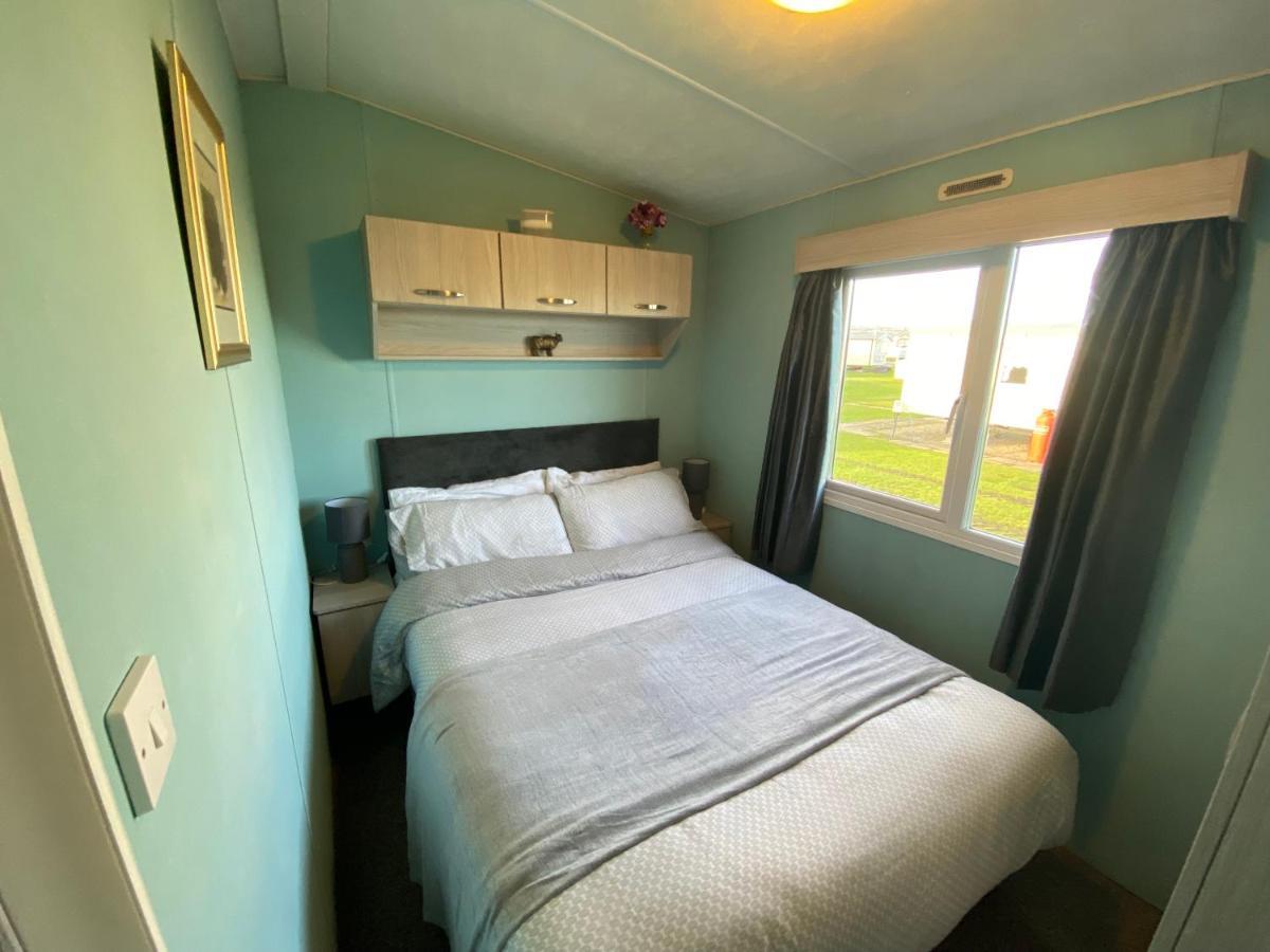 Cosy & Modern Private Seaview Caravan North Seaton Екстериор снимка