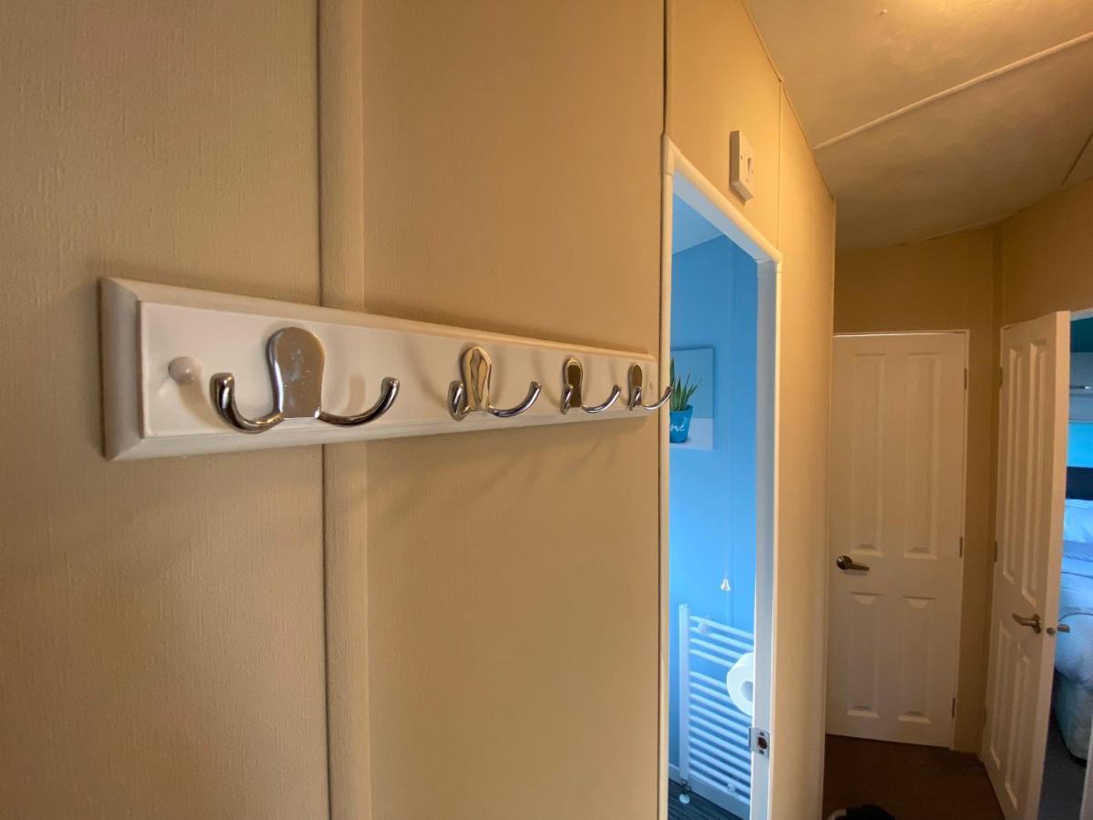 Cosy & Modern Private Seaview Caravan North Seaton Екстериор снимка