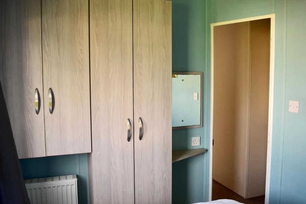 Cosy & Modern Private Seaview Caravan North Seaton Екстериор снимка